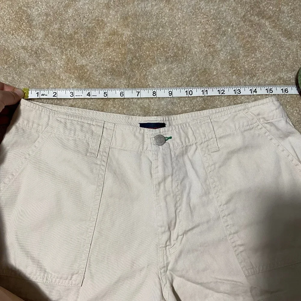 Tommy Hilfiger Khaki Shorts 11 - Picture 7 of 9